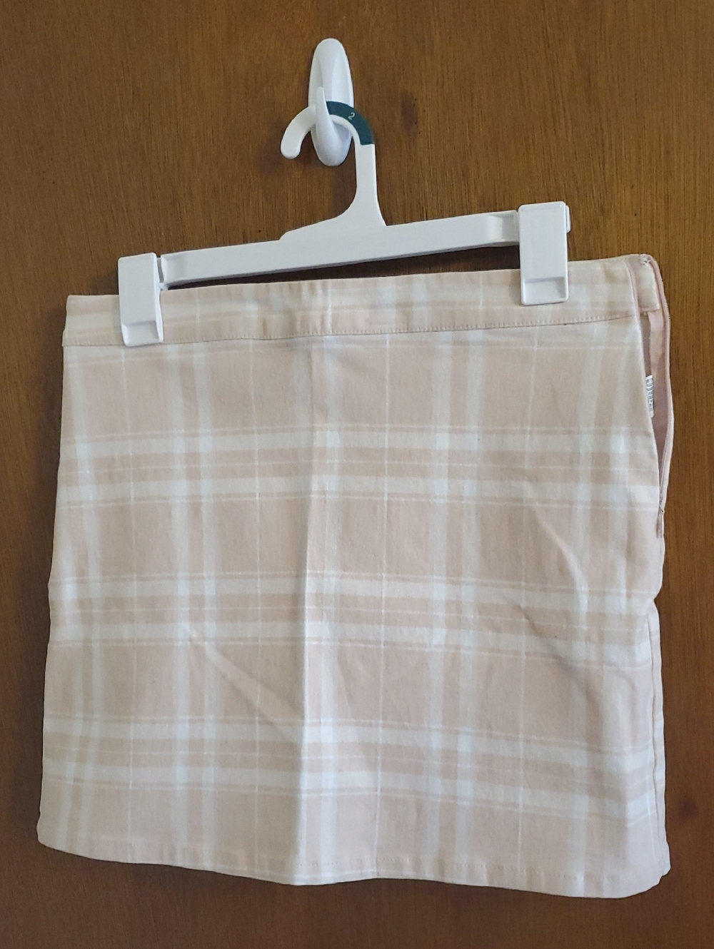 Forever 21 Beige and White Plaid Mini Skirt